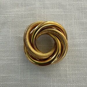 Vintage Textured Gold Entwined
Circle Knot Large Pin Brooch